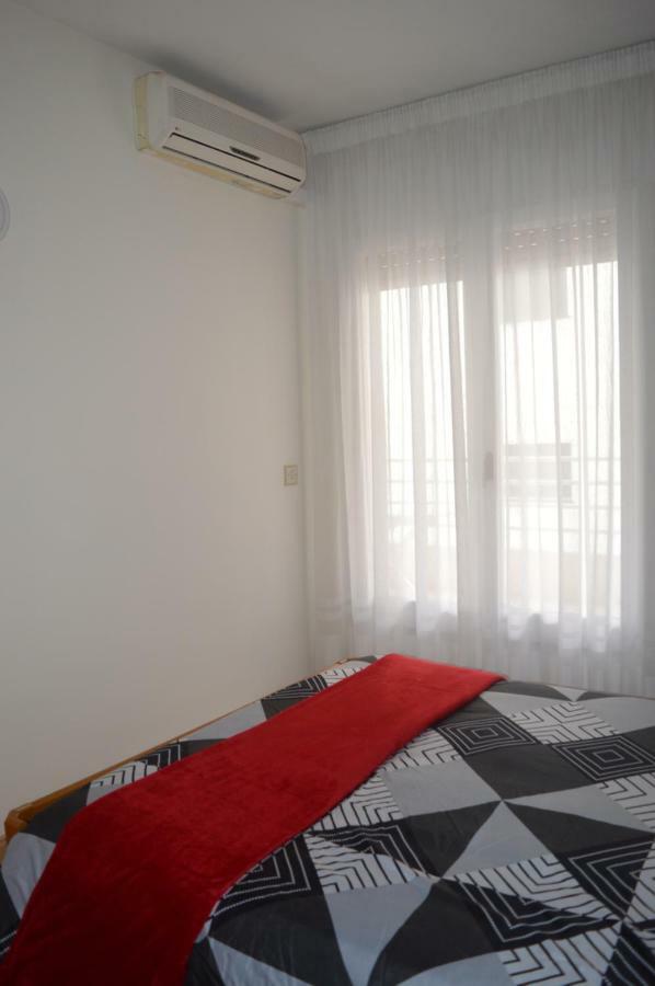 Apartamento Completo 200M Playa Lejlighed Roses Eksteriør billede